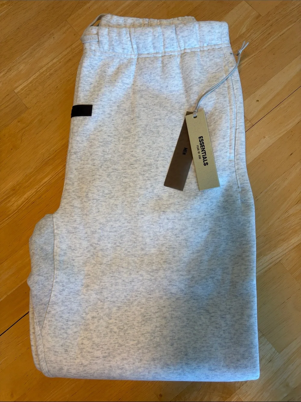 Fear of God Essentials Light Oatmeal Sweatpants  size XL